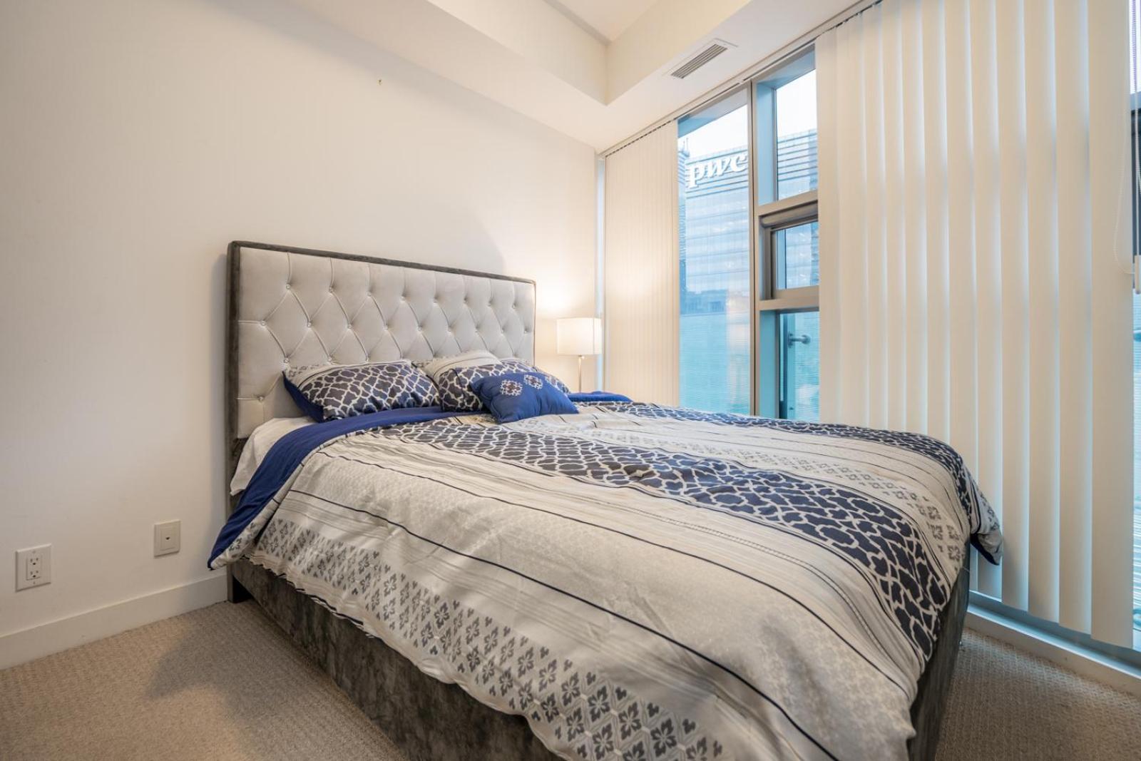Aaira Suites โตรอนโต ภายนอก รูปภาพ
